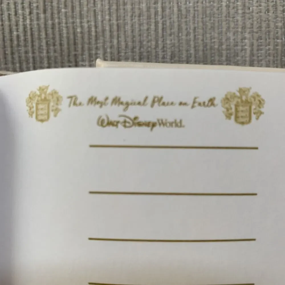 Walt Disney World Cinderella Castle Photo Album 200 4x6 Photos Gold Cream W/Pen
